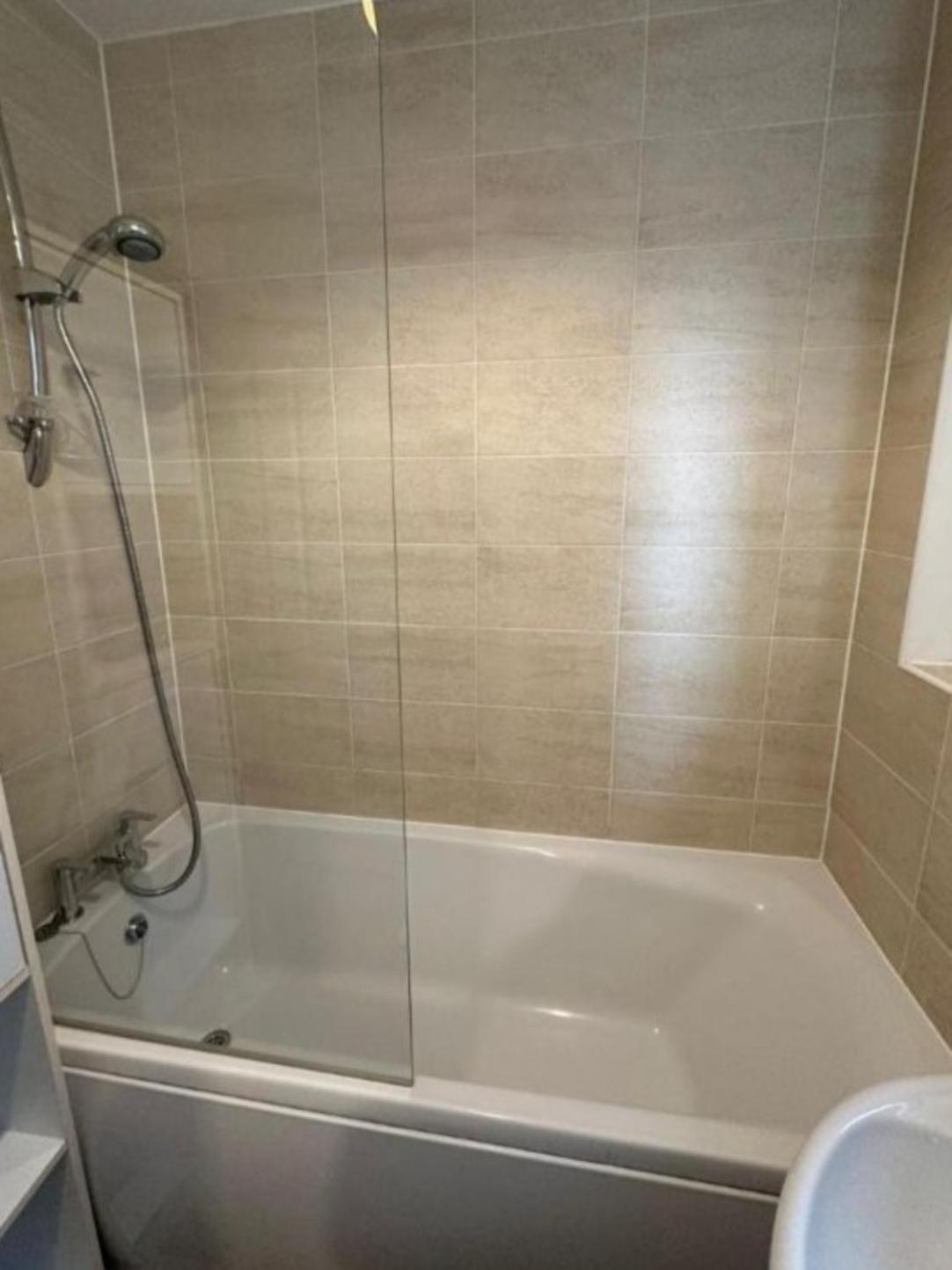 Apartment Homely 4bd Townhouse - Next To Hanley Park Stoke-on-Trent